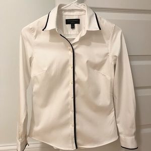 Banana Republic women’s shirt